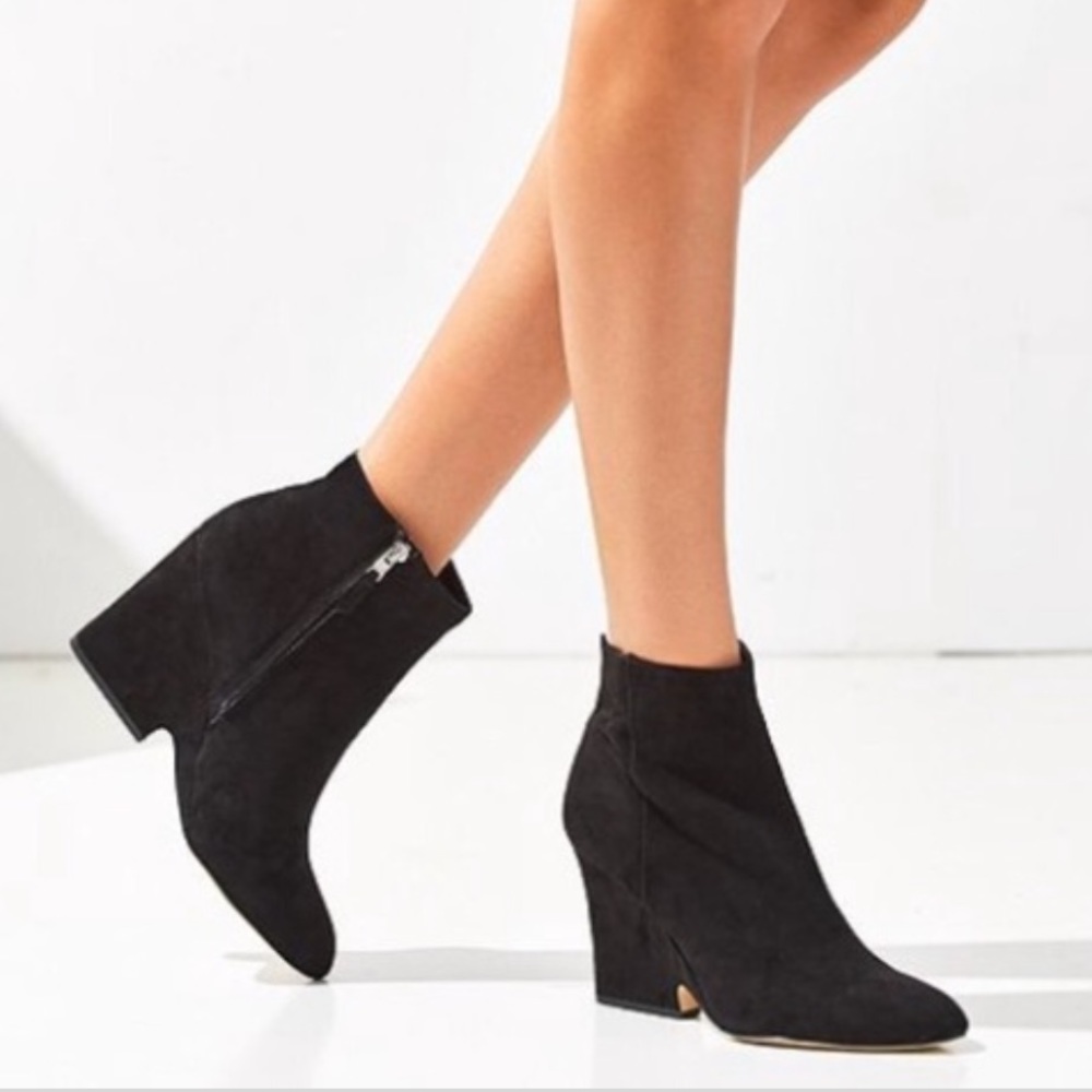 Sam Edelman Wilson Booties